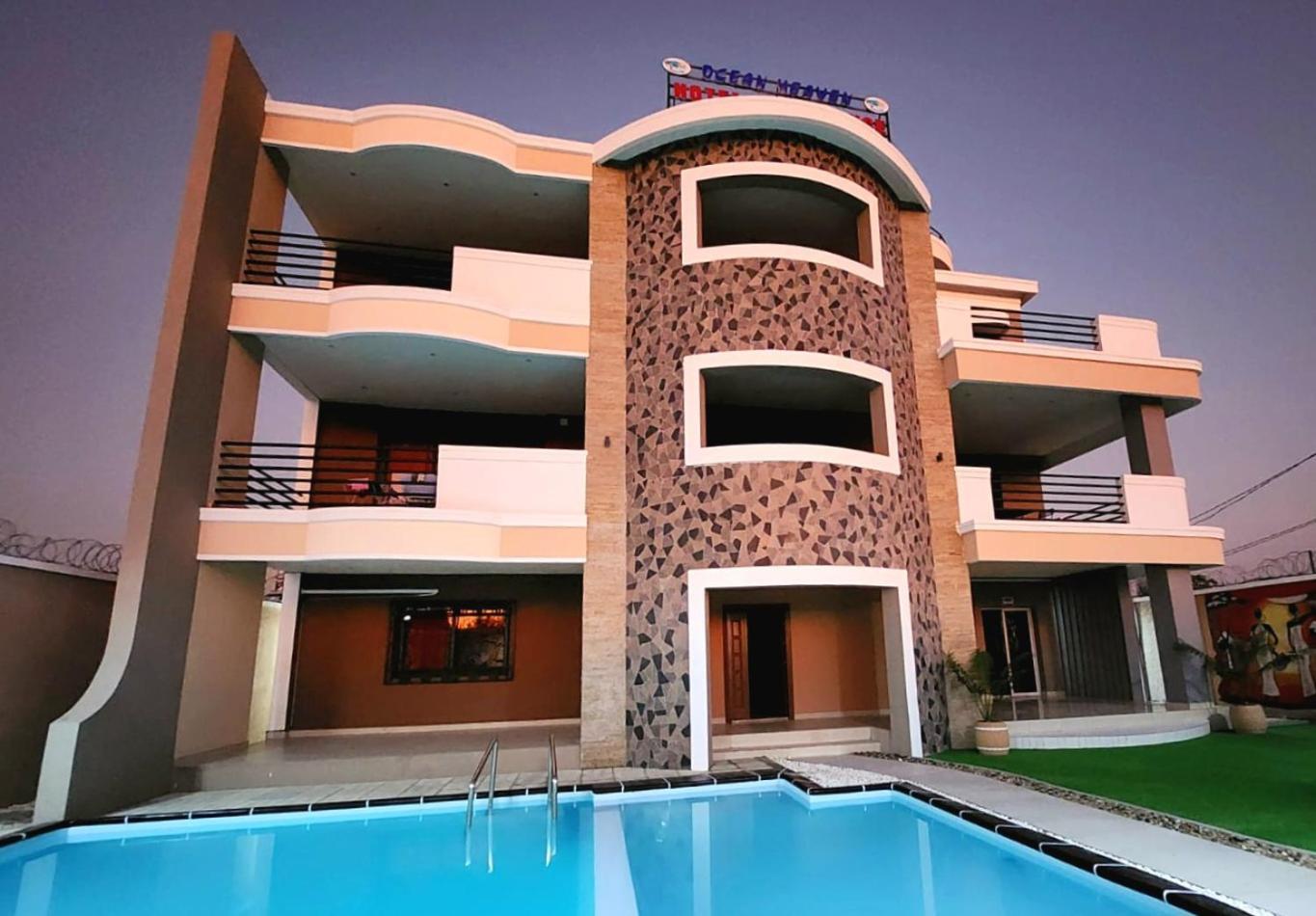 Ocean Heaven Hotel Mahajanga Buitenkant foto